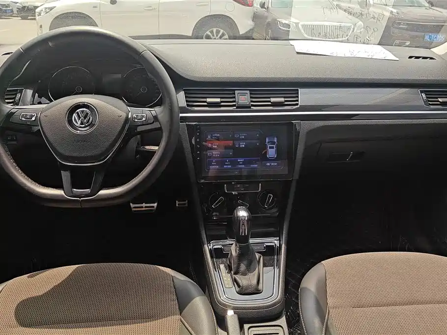 Volkswagen C-TREK 2018 230TSI DSG Comfort фото 12
