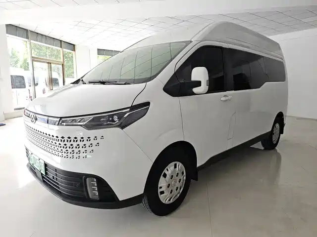SAIC Maxus New Tour EV70 2026