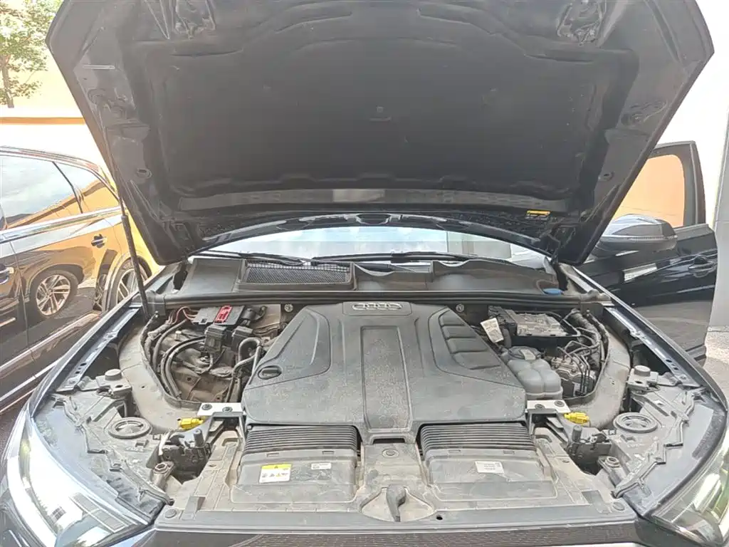Audi Q7 2023 45 TFSI quattro S line Sport фото 20