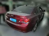 صورة 2 - Chevrolet Cruze