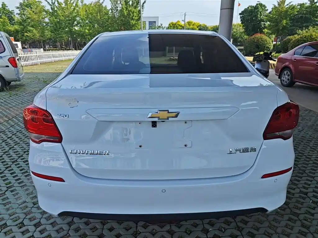 Chevrolet Cavalier 2019 320 Automatic Joy Edition фото 6