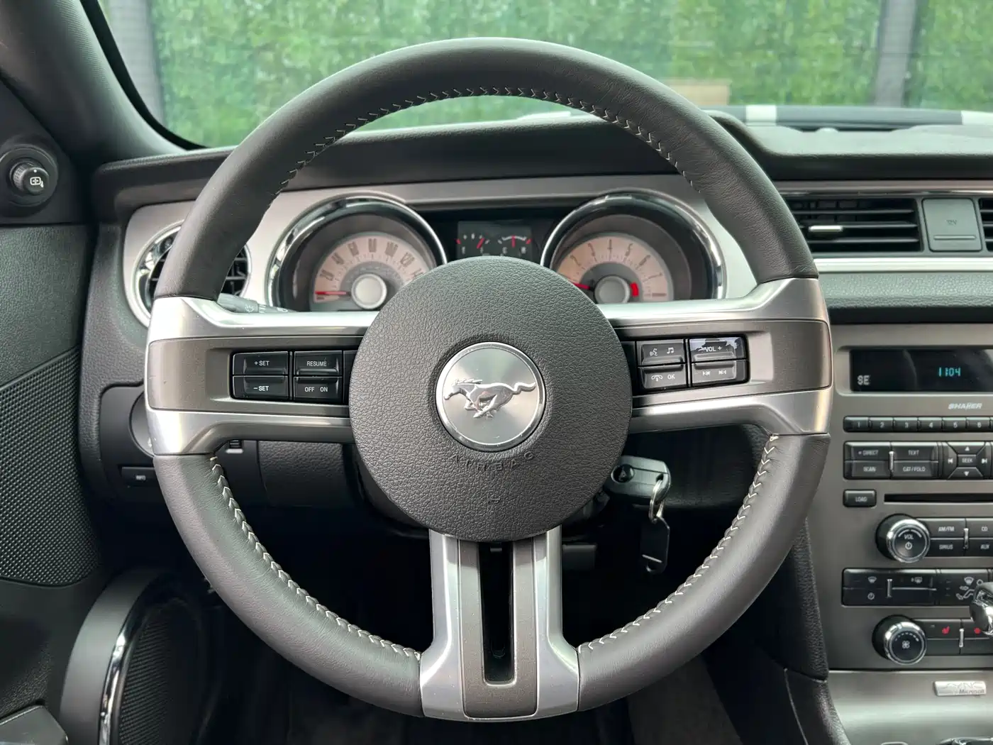 Ford Mustang 2013 Model 3.7L Automatic Standard фото 16