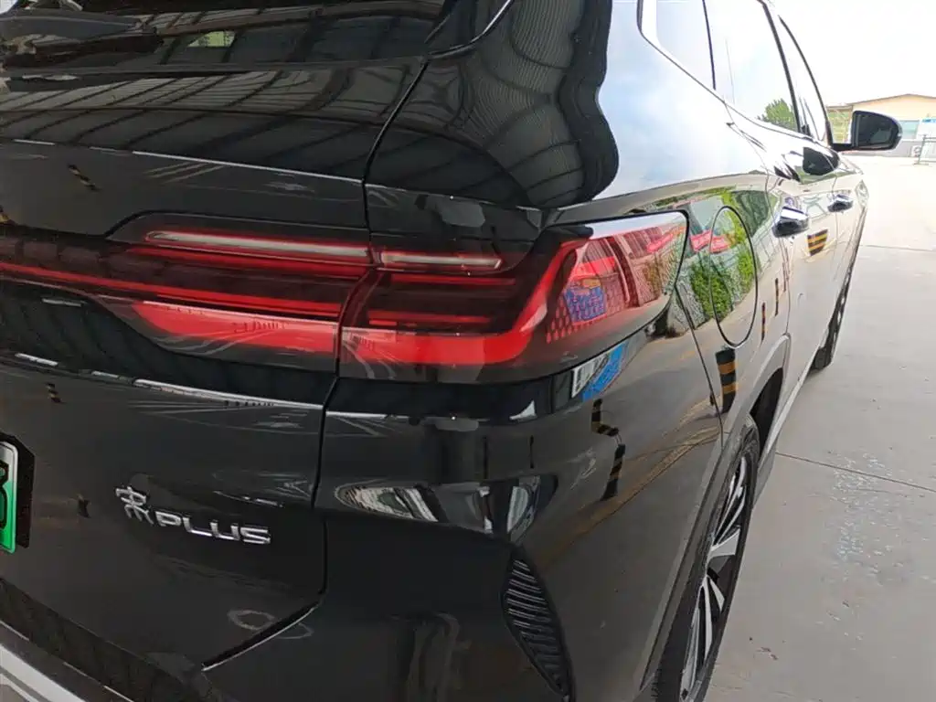 BYD Song PLUS PHEV 2023 Champion Edition EV 520KM Luxury фото 8