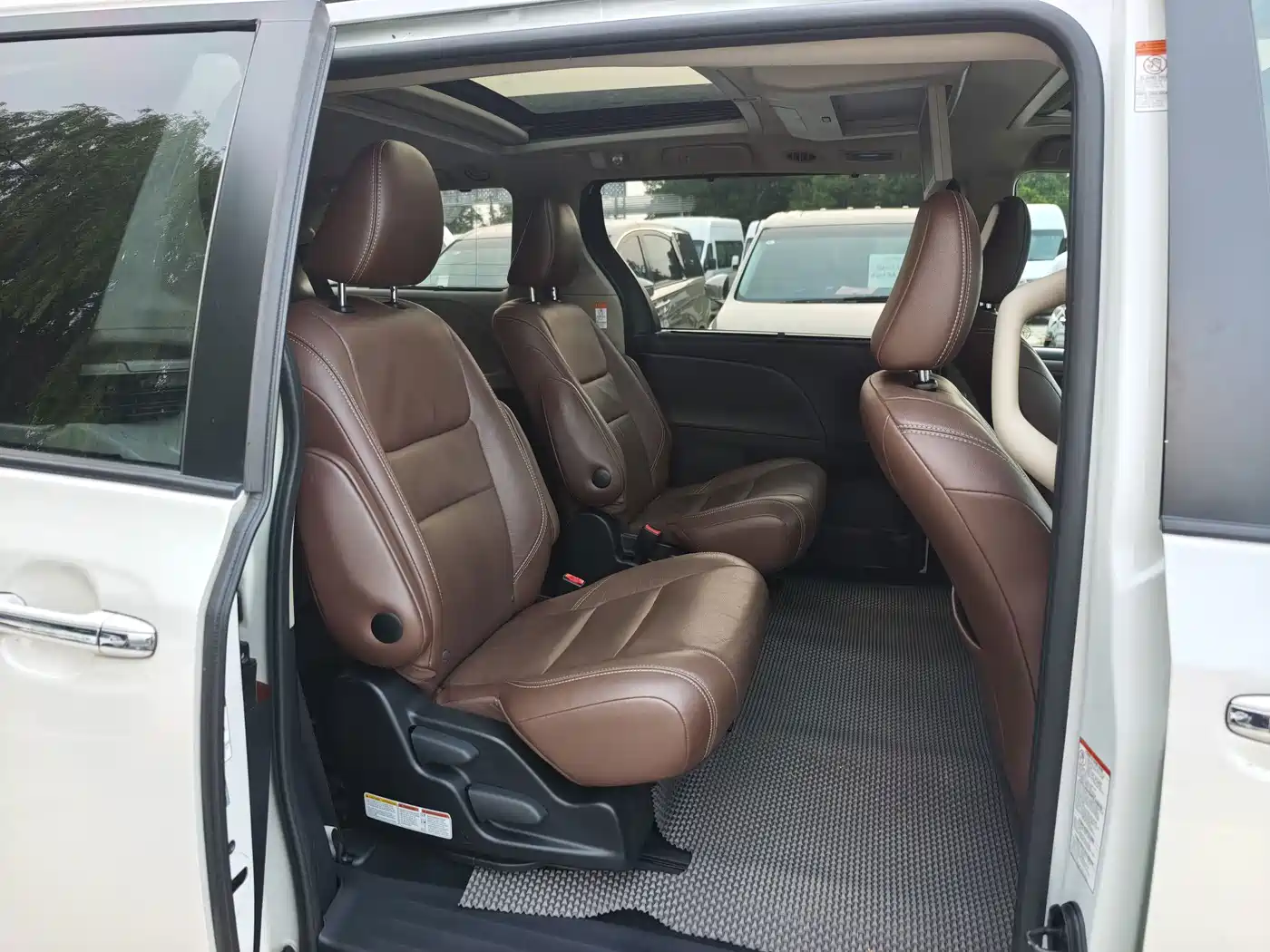 Toyota Sienna 2017 2015 3.5L 4WD L