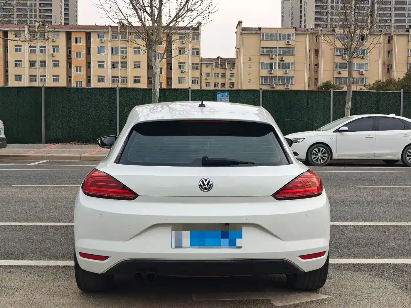 Volkswagen Scirocco 2015 1.4TSI Trend Edition фото 4