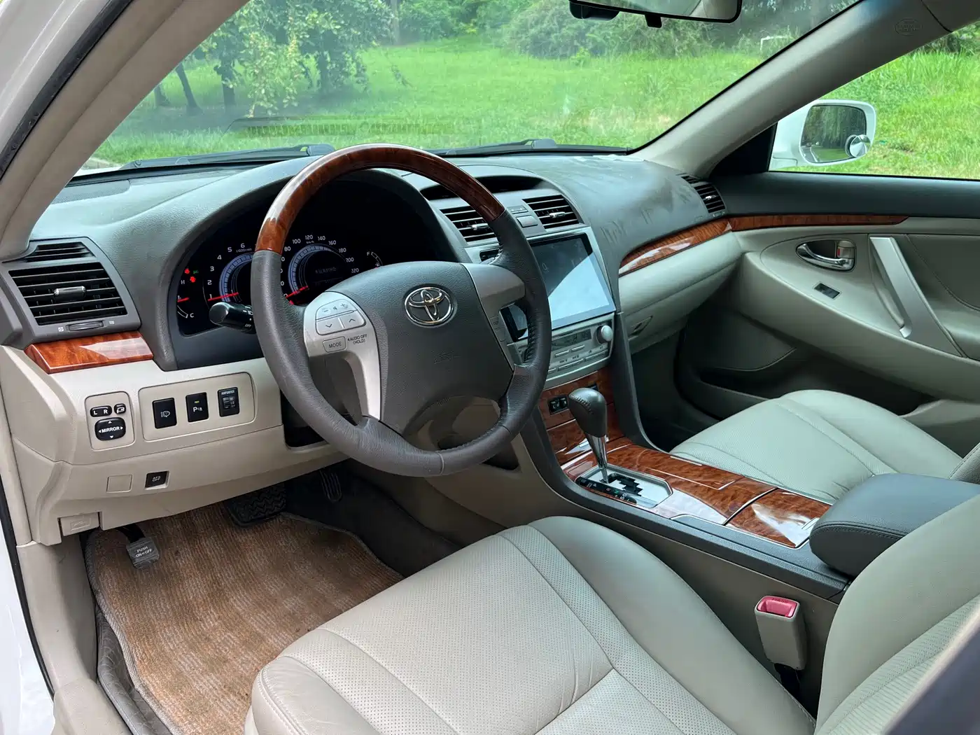 Toyota Camry 2008 2007 240V Premium Edition