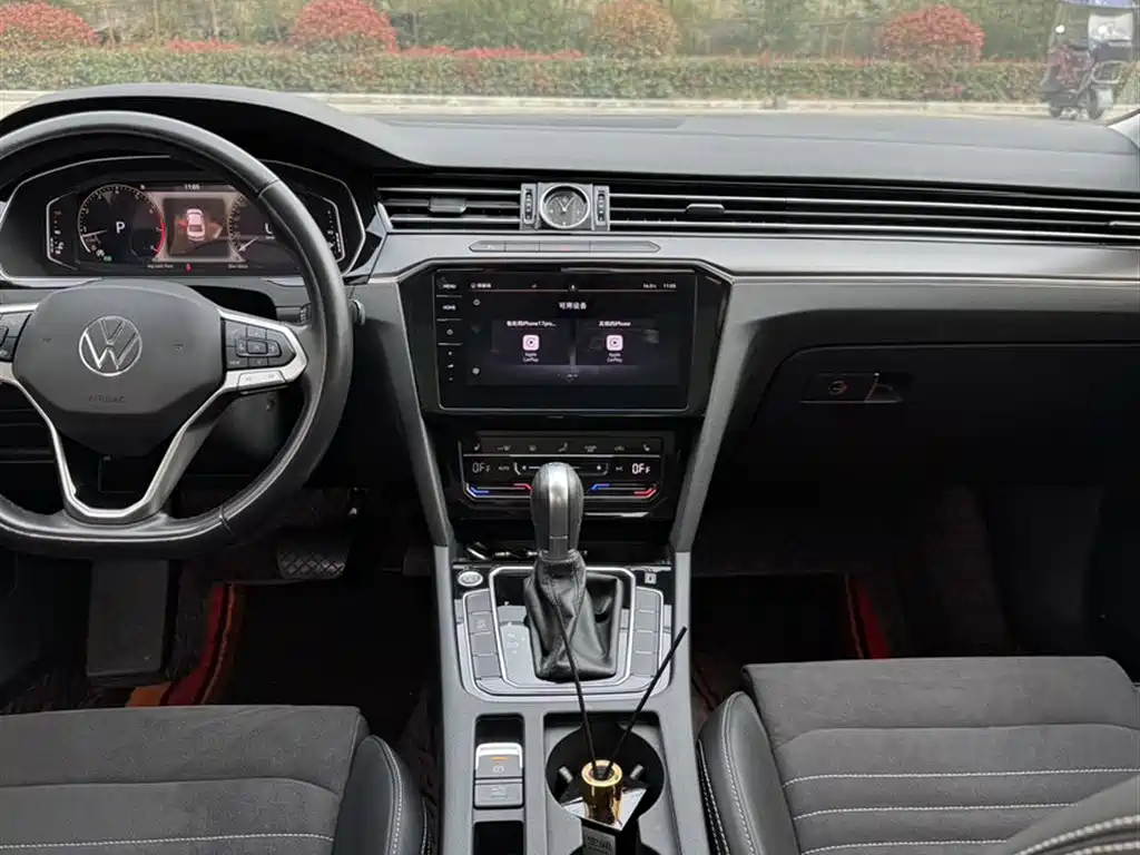 Volkswagen Magotan 2020 330TSI DSG Luxury фото 15