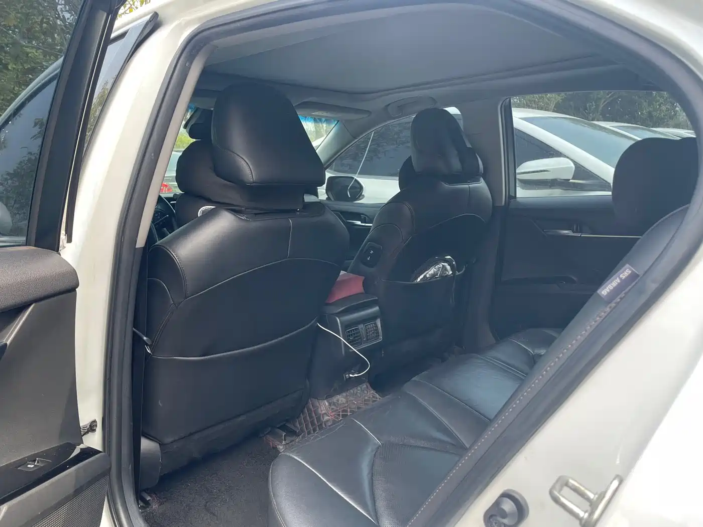 Toyota Camry 2018 2.5G Luxury Edition фото 4