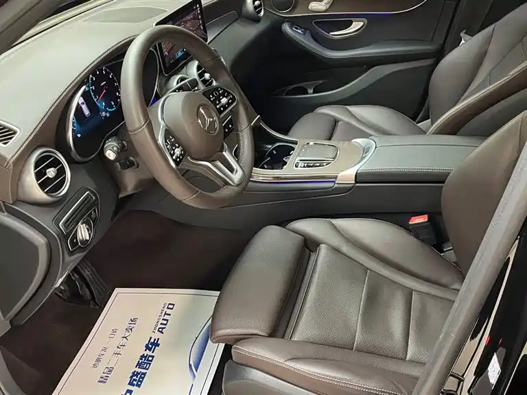 Mercedes-Benz GLC 2022 Facelift II GLC 260 L 4MATIC Luxury фото 13