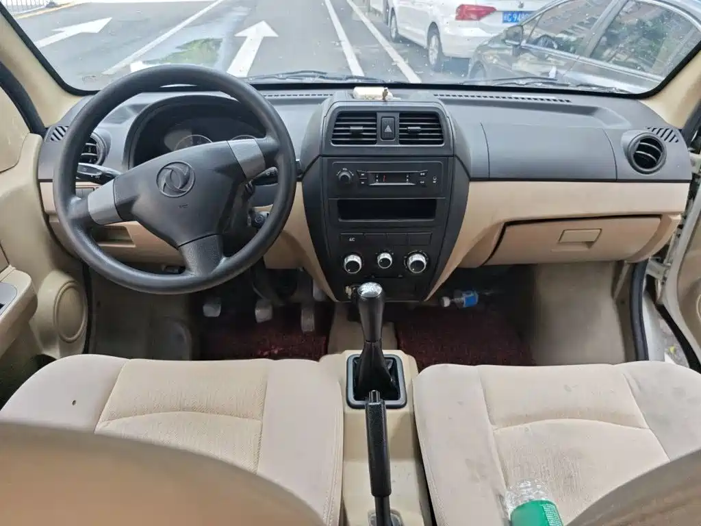 Dongfeng Xiaokang C37 2019 2019 1.5L Premium II China VI DK15