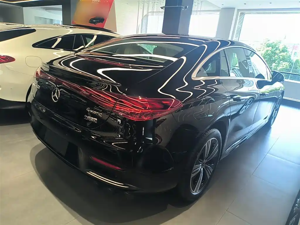Mercedes-Benz EQE 2025 500 4MATIC Pioneer фото 7