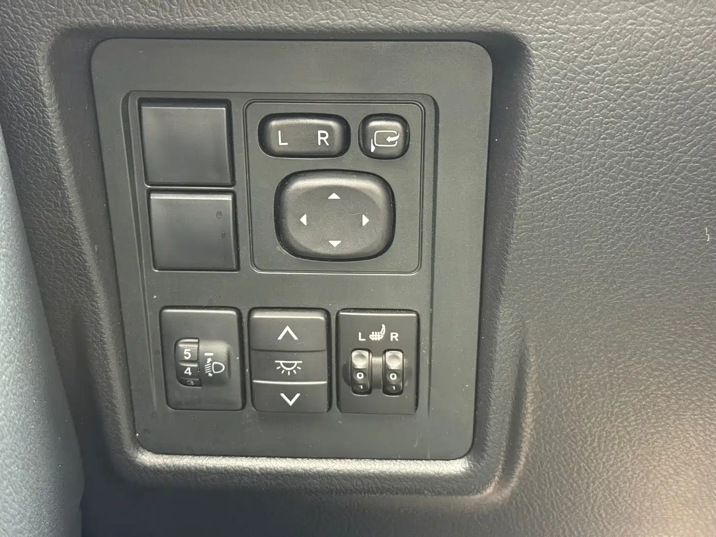 Toyota Prado 2018 3.5L Auto TX фото 13
