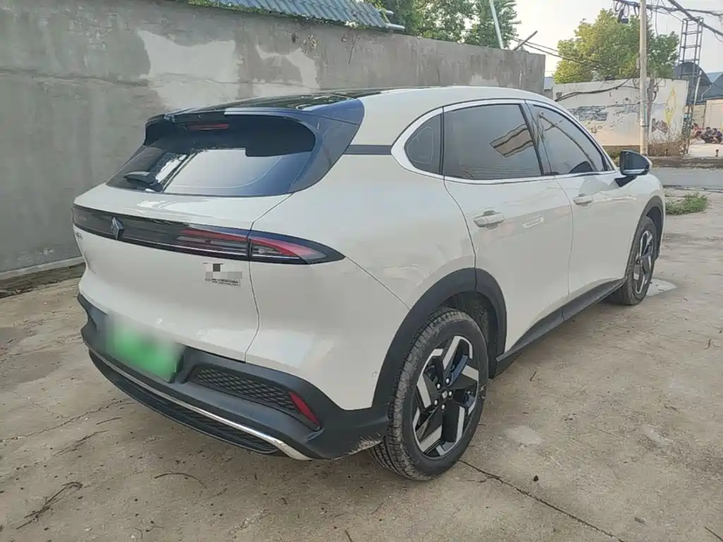 Фото 7 - Baojun Yunhai