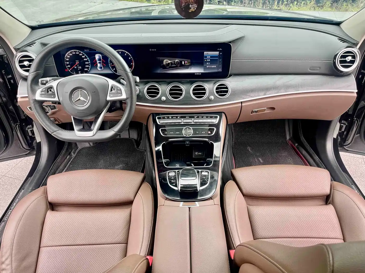 Mercedes-Benz E-Class 2018 Facelift E 200 L Sport фото 10