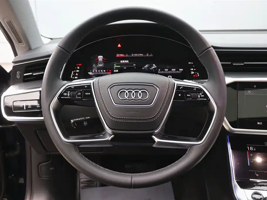 Audi A7L 2024 45 TFSI quattro Premium Luxury фото 15