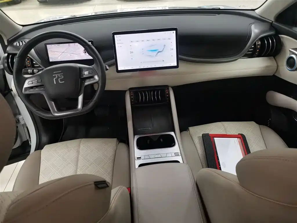 BYD Yuan PLUS 2025 Smart Drive 510KM Surpass Edition фото 3