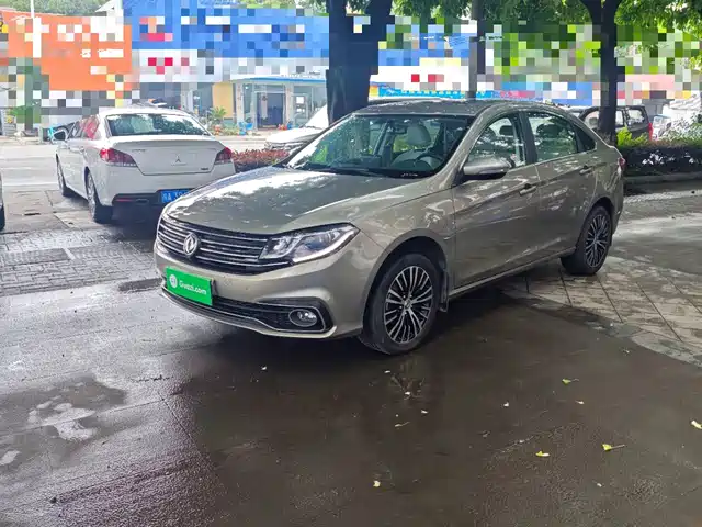  Dongfeng Fengxing Jingyi S50 2017 2.0L Manual Premium