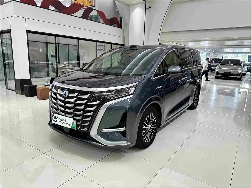  Denza Denza D9 2025 Model DM-i Smart Drive Edition 1020 AWD Flagship