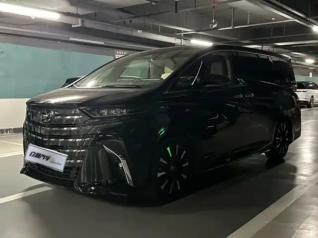 Toyota Alphard 2023