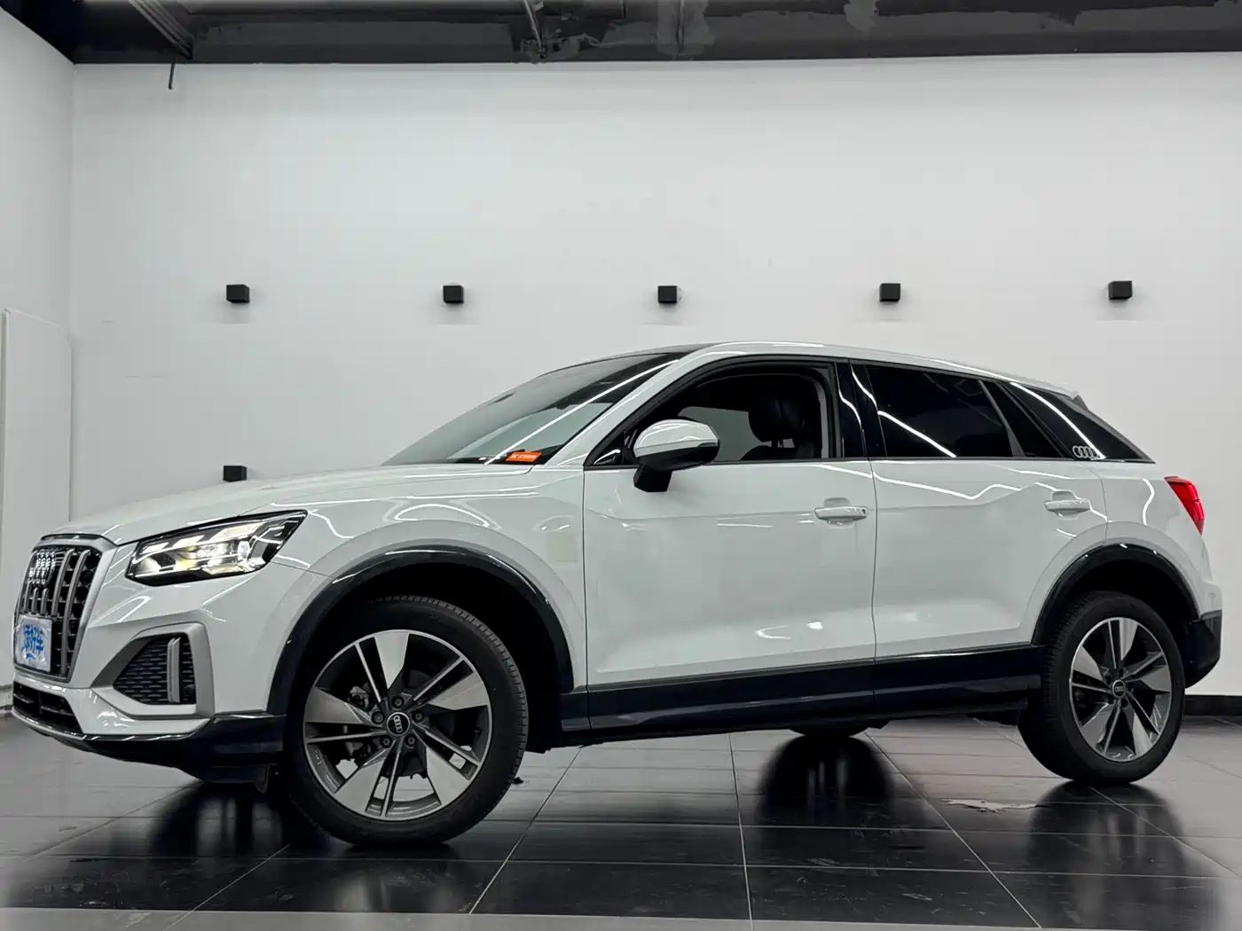 Audi Q2L 2022 35 TFSI Fashion Elegance