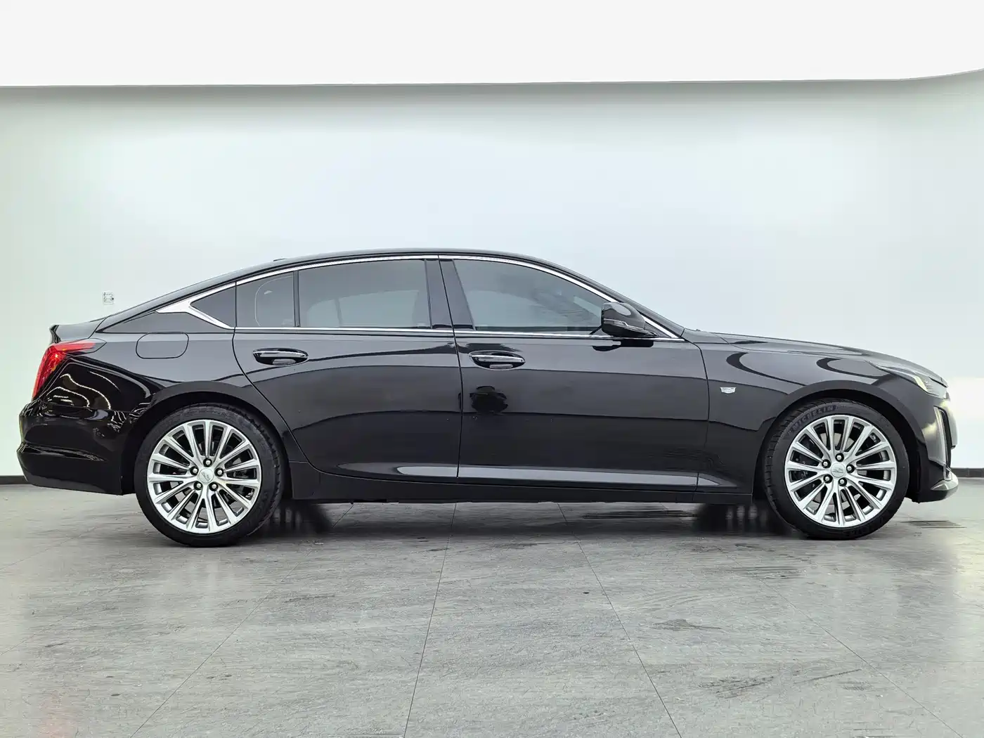 Cadillac CT5 2021 28T Premium Edition фото 25