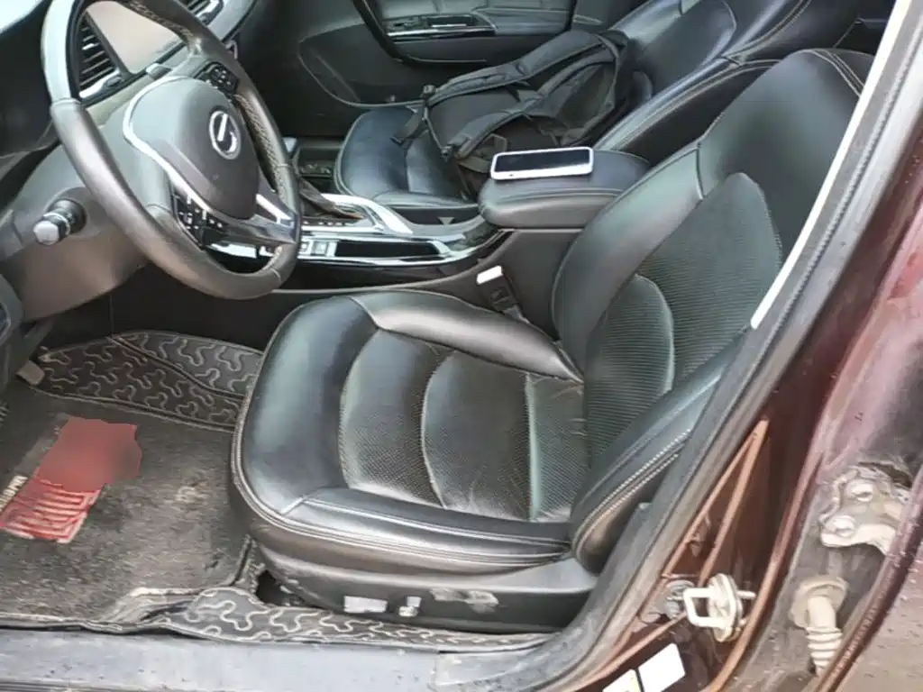 GAC Trumpchi Trumpchi GA6 2018 2016 235T DCT Luxury Edition