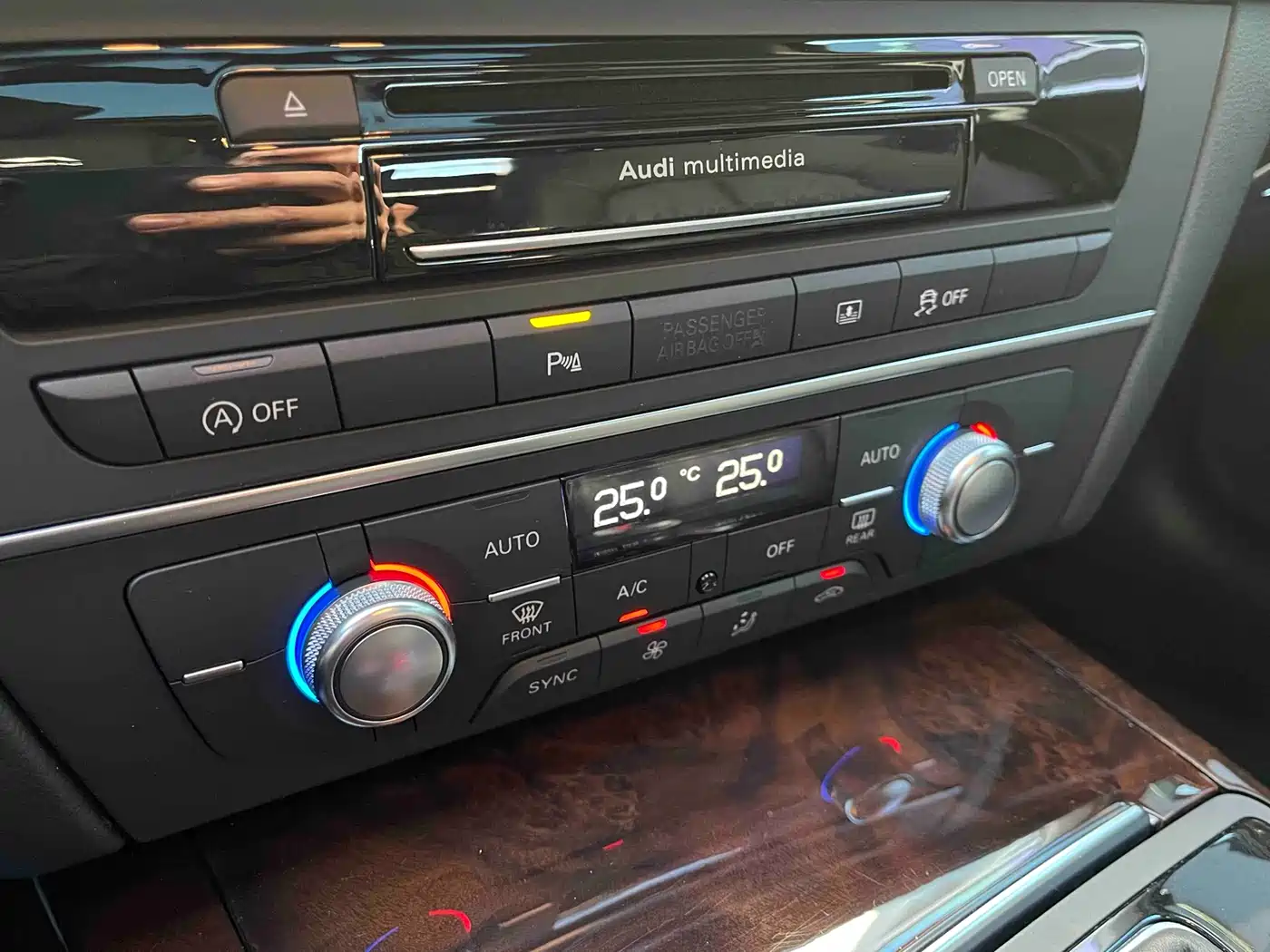 Audi A6L 2016 30 FSI Comfort фото 17
