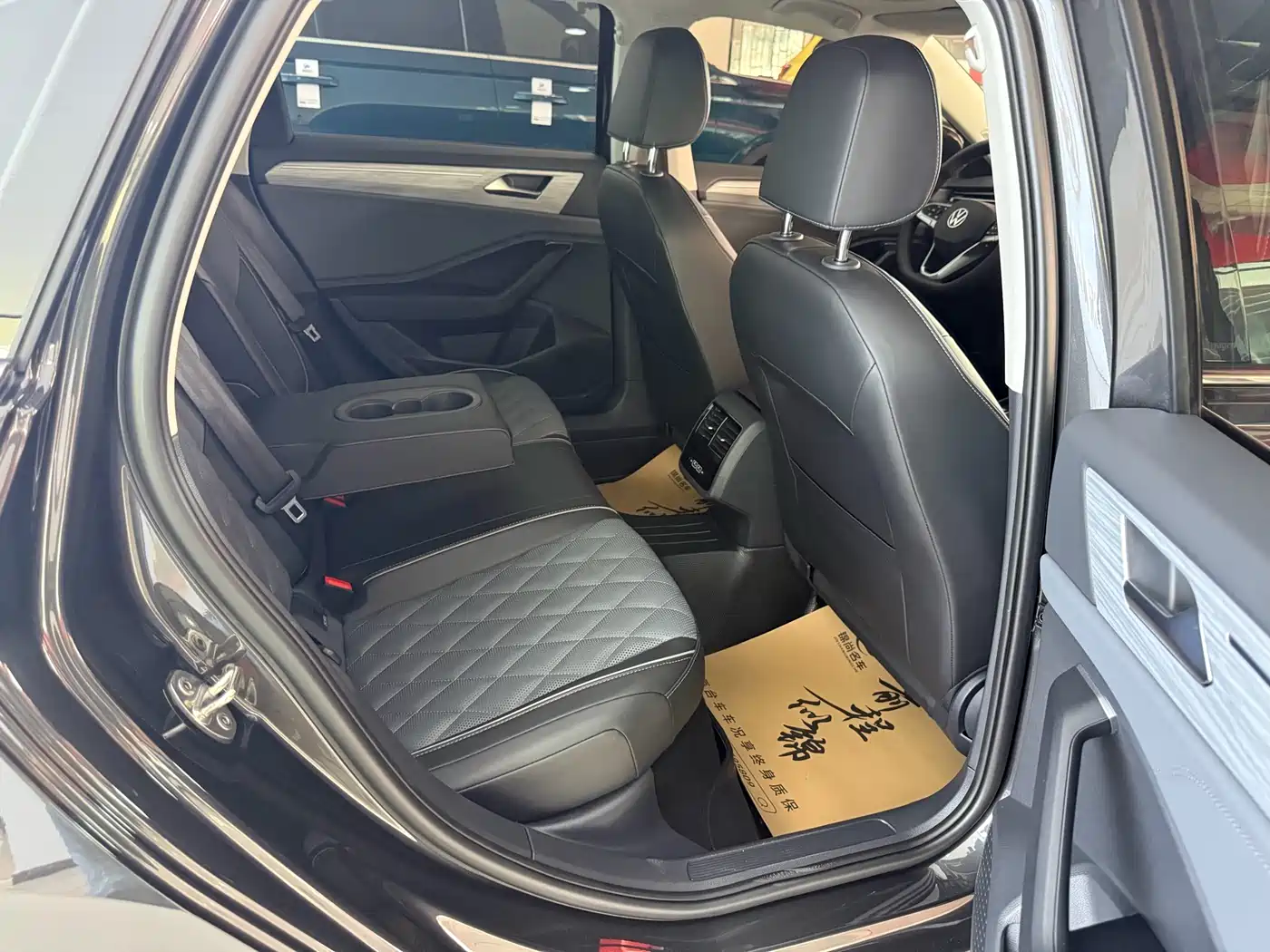 Volkswagen Sagitar 2024 300TSI DSG Surpass Edition фото 18