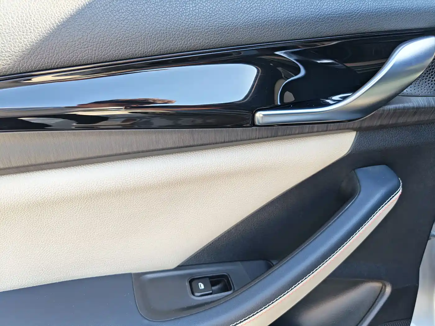 BYD Qin PLUS 2021 DM-i 55KM Premium фото 21
