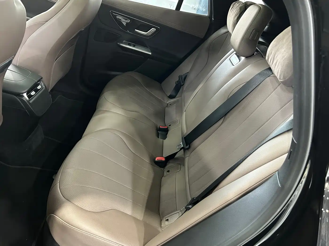 Mercedes-Benz EQE SUV 2024 350 4MATIC Luxury Edition фото 19