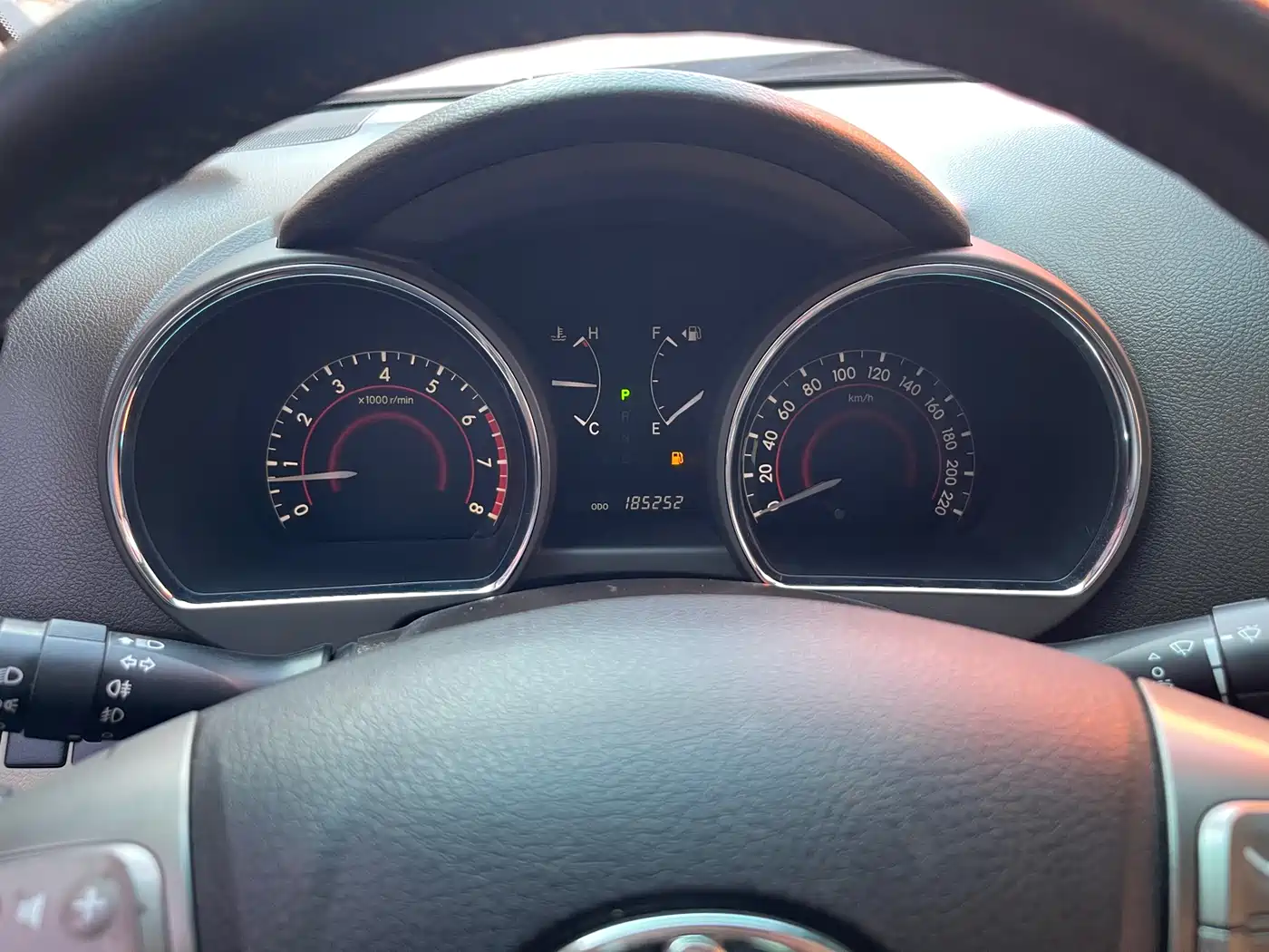 Toyota Highlander 2009 2.7L 2WD 7-seater Luxury Edition фото 8