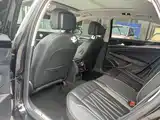 Фото 5 - Volkswagen Passat