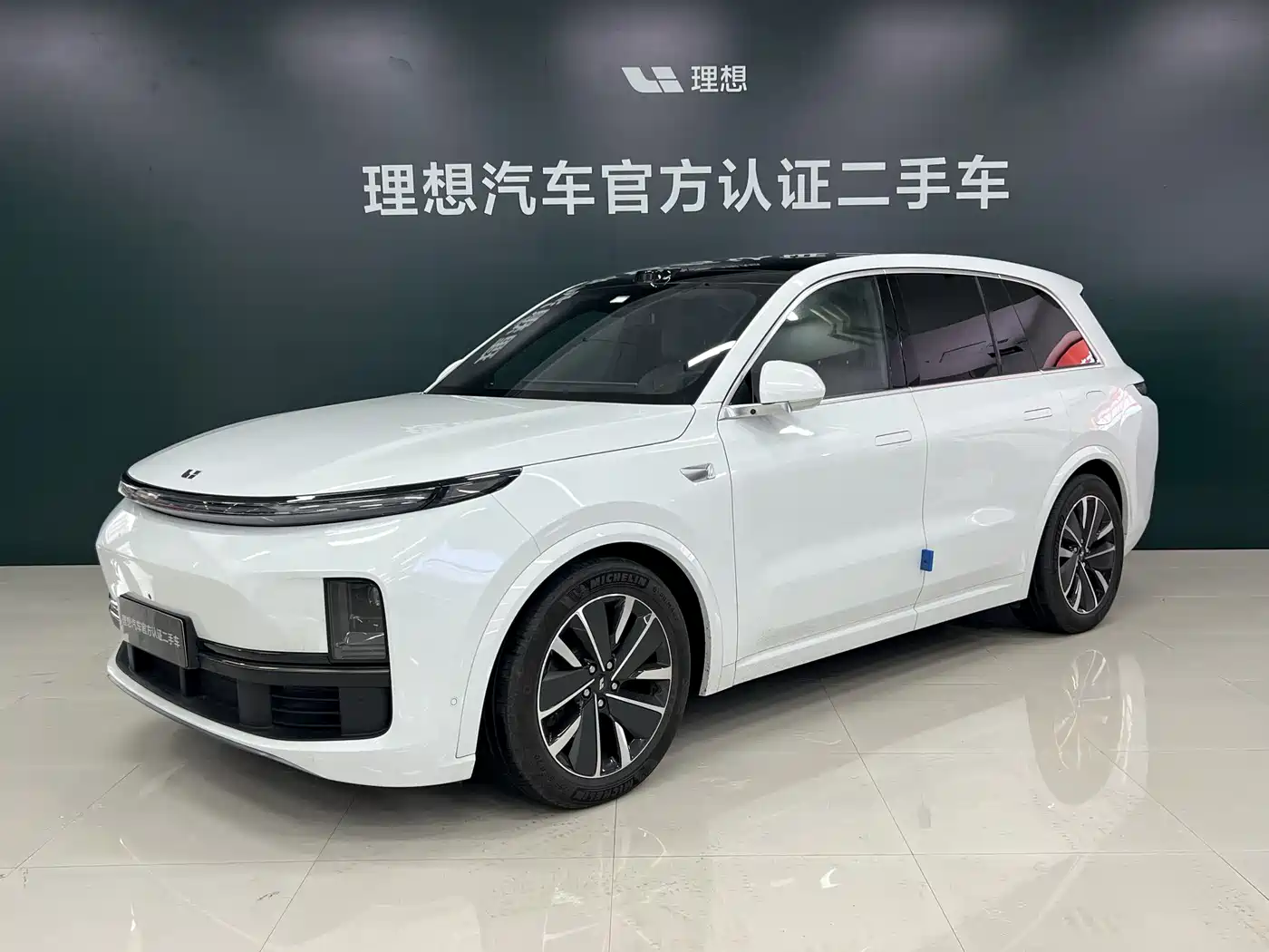 Li Auto Li L8 2025 Max Smart Renewal Edition