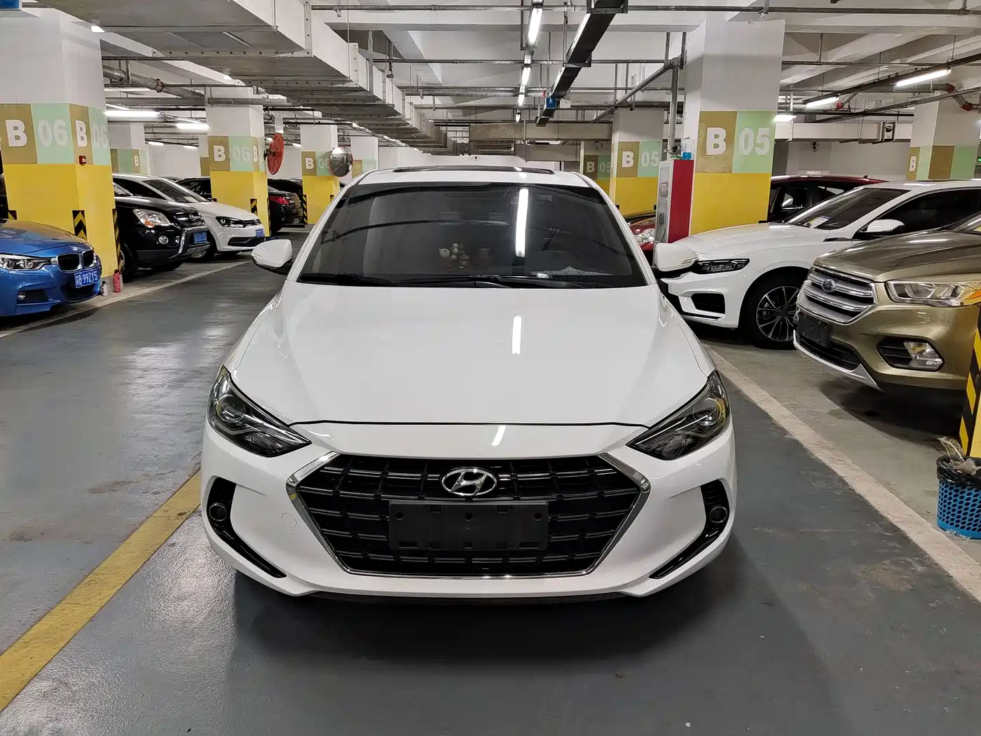 Hyundai Elantra 2019 1.5L CVT Smart Elite фото 2