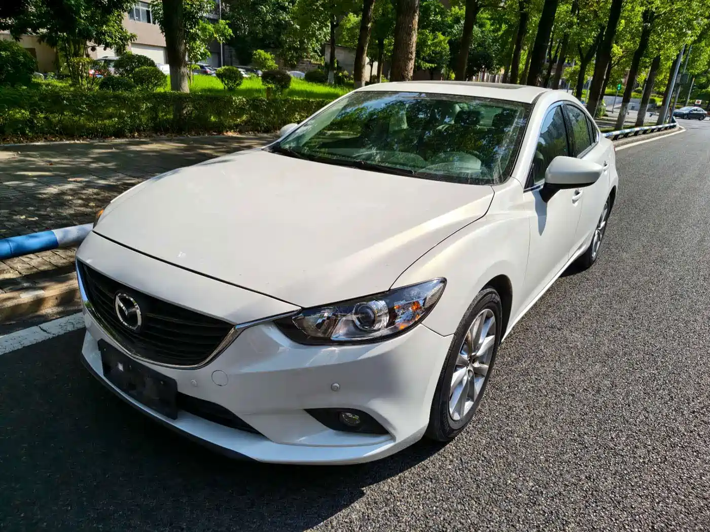Mazda ATENZA, 2015 год