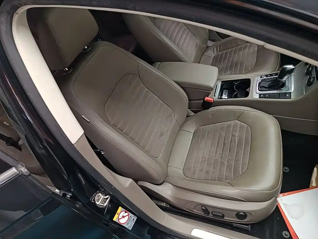 Фото 25 - Volkswagen Magotan
