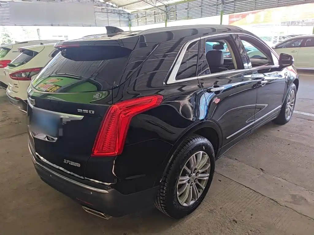 Cadillac XT5 2018 25T Luxury фото 7