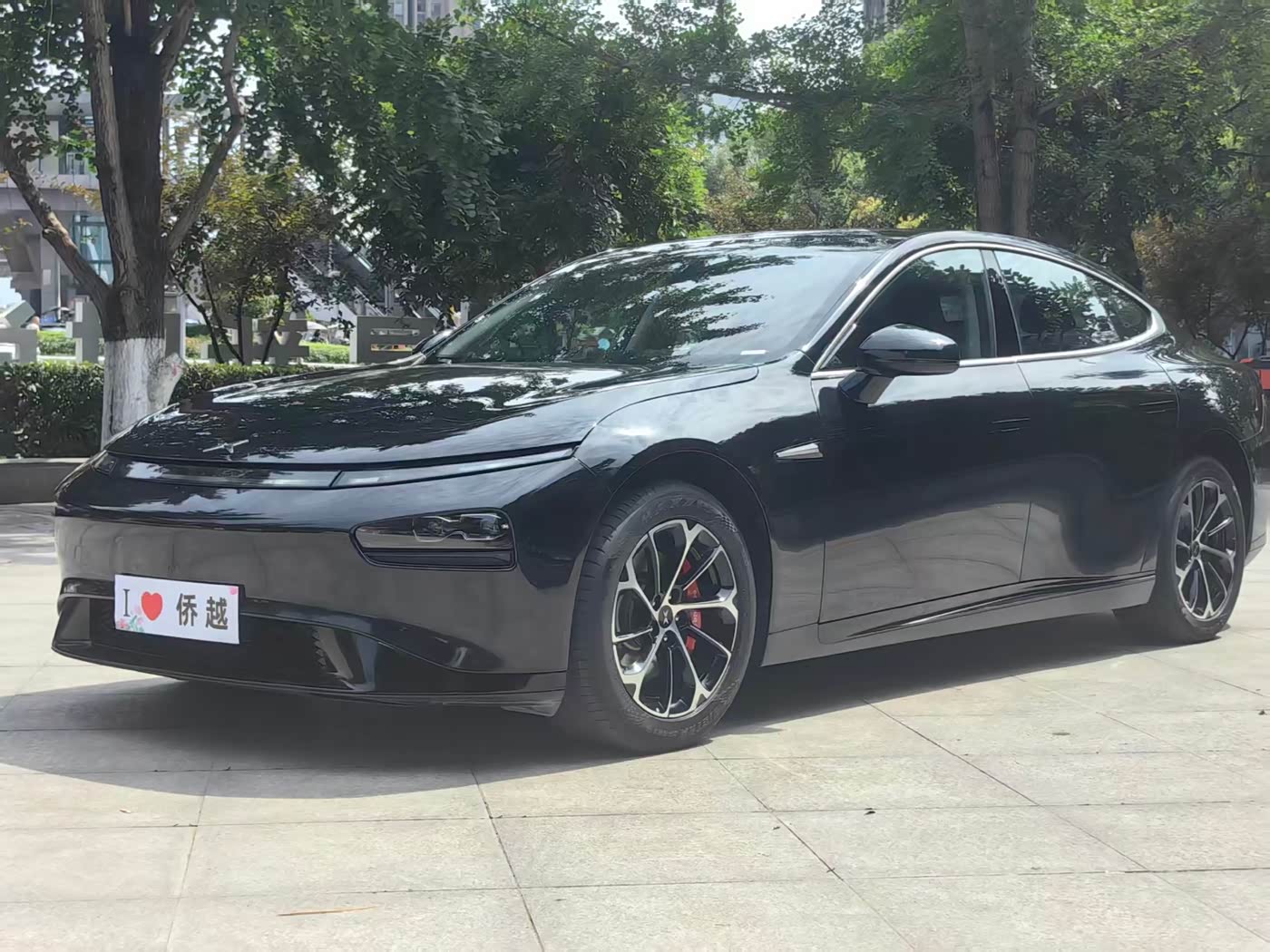 XPeng P7