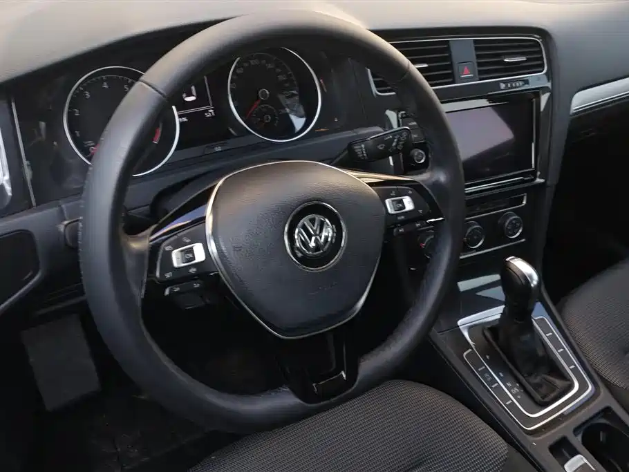 Volkswagen Golf 2019 280TSI DSG Comfort China VI фото 15