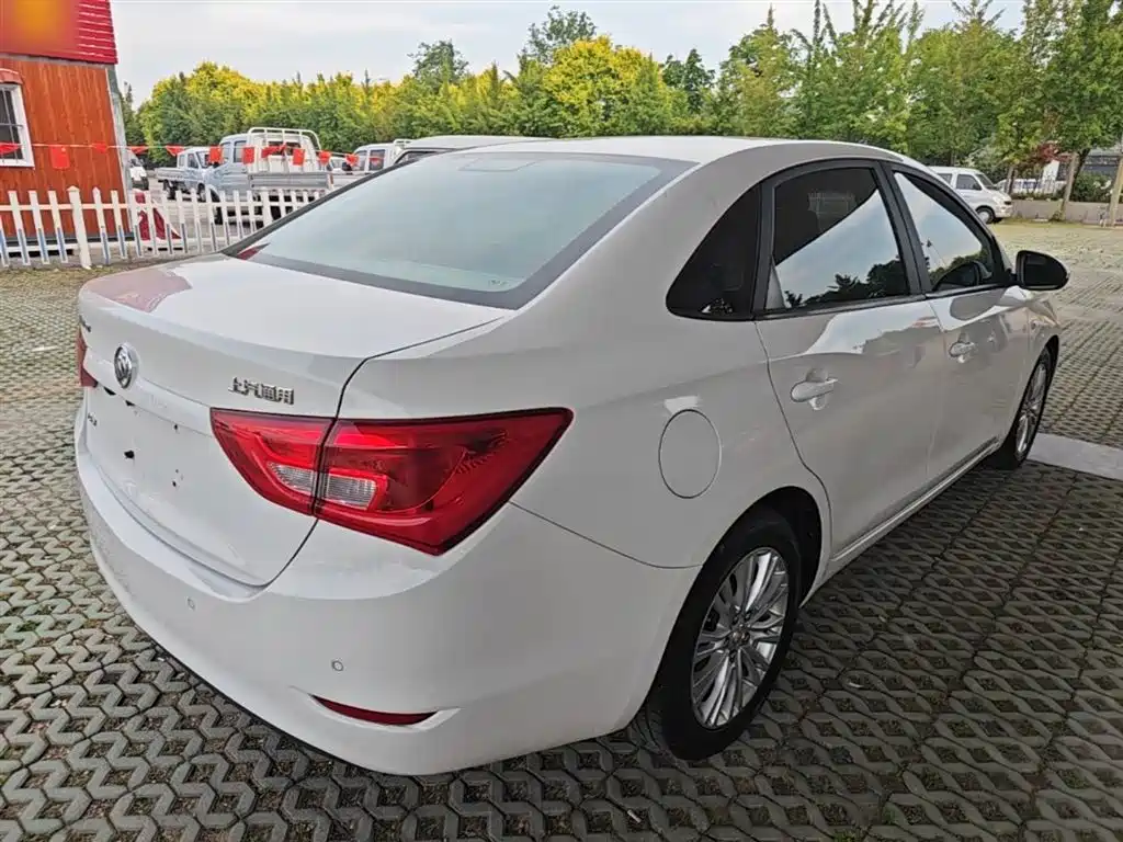 Buick Excelle 2016 15N Automatic Elite фото 7
