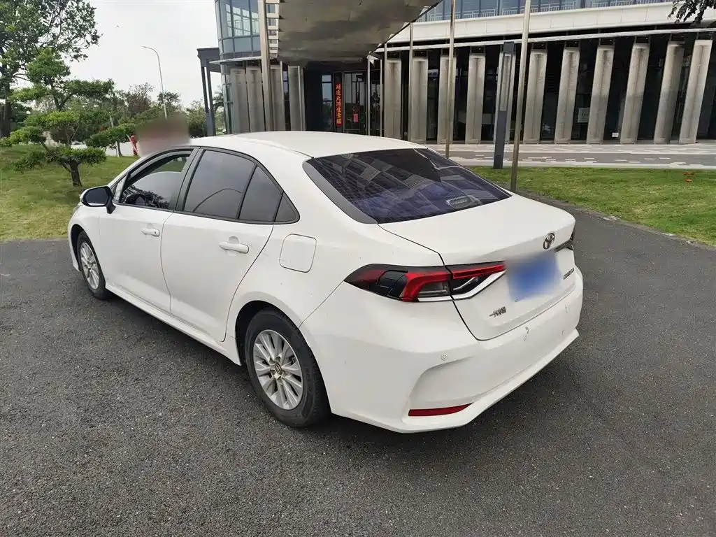 Toyota Corolla 2021 TNGA 1.5L CVT Elite Edition фото 23
