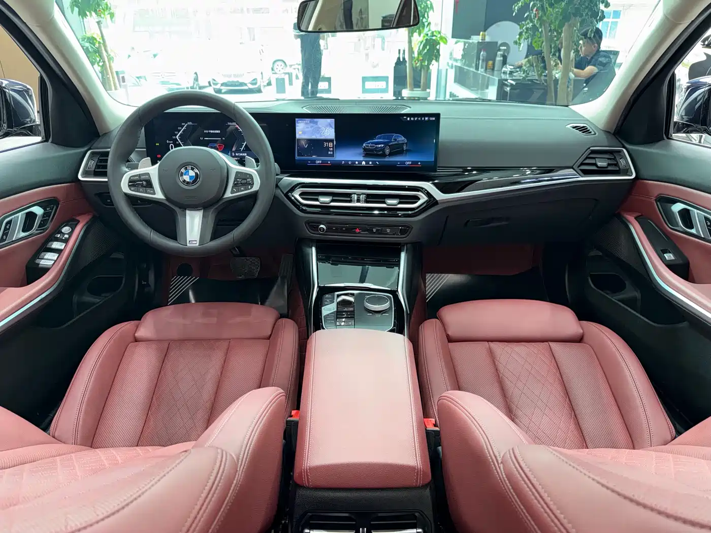 BMW 3 Series 2024 320Li M Sport Package фото 7