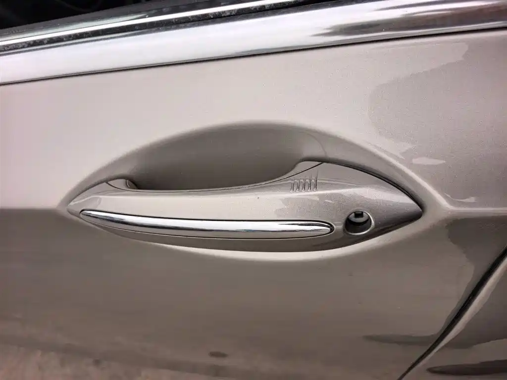BMW 7 Series 2013 Model 730Li Leading фото 9