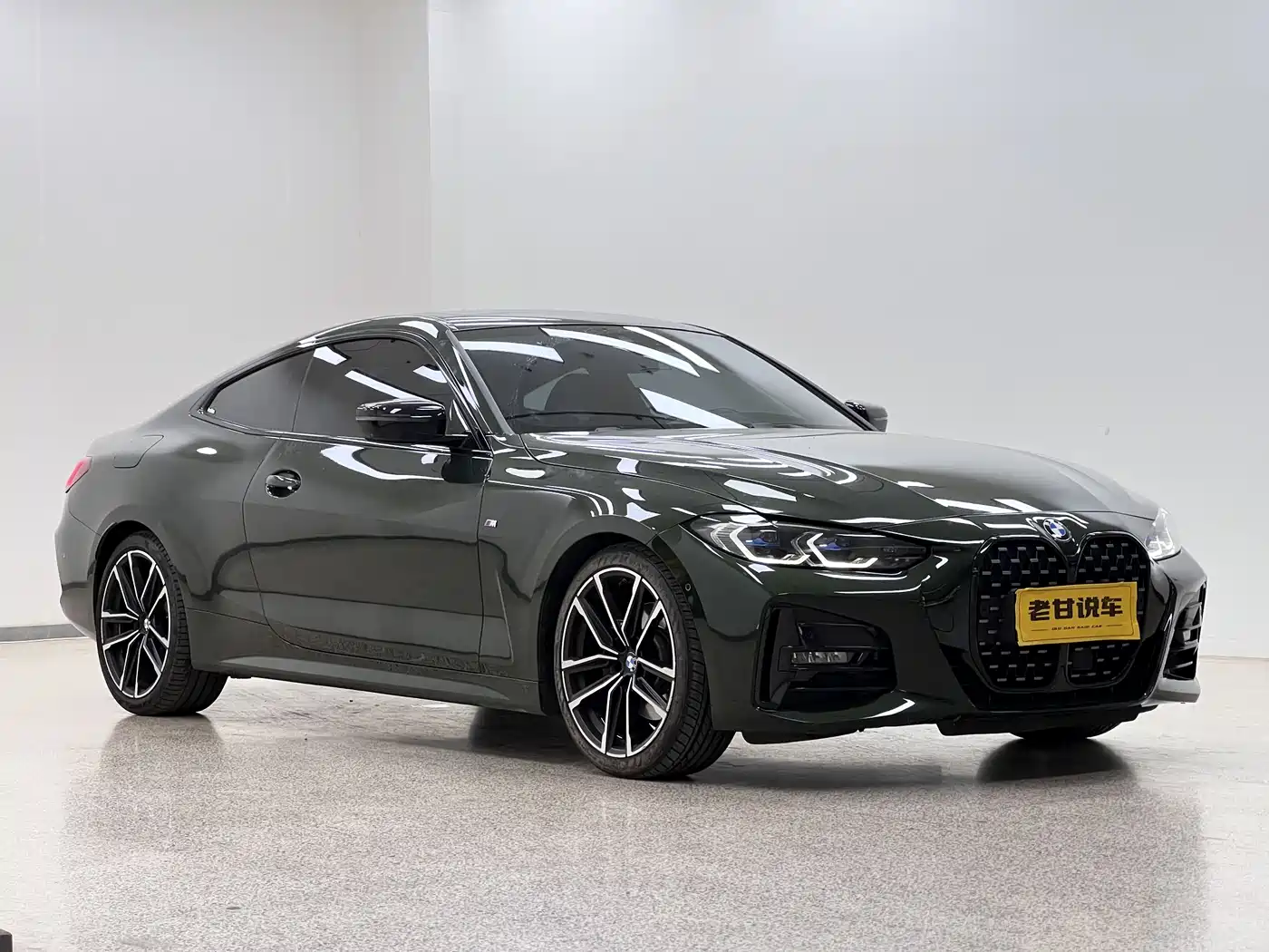 BMW 4 Series 2022 Second Facelift 430i M Sport Shadow Edition фото 3