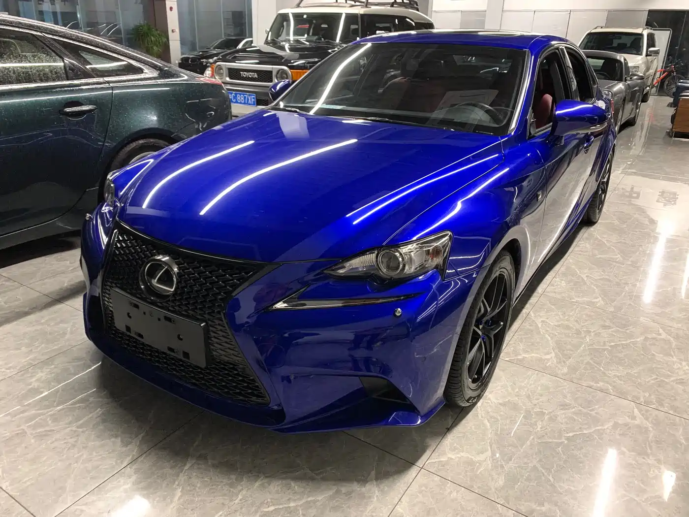 Lexus IS 2015 200t F SPORT