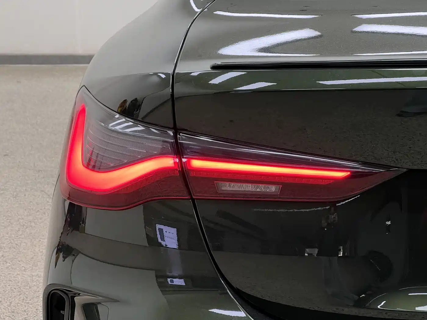 BMW 4 Series 2022 Second Facelift 430i M Sport Shadow Edition фото 11