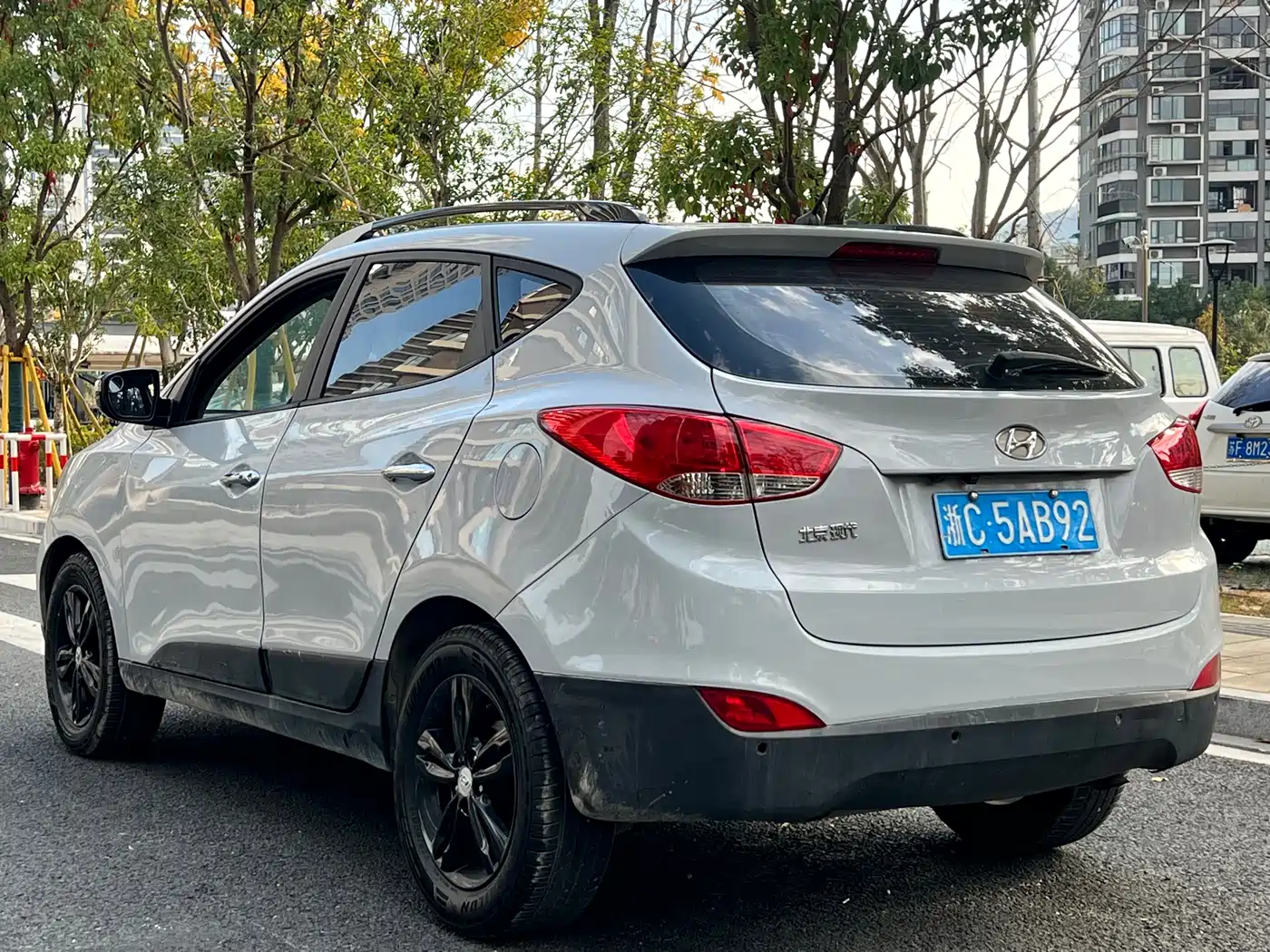 Hyundai Beijing Hyundai ix35 2013 2.4L Automatic 2WD Leading GLX China IV фото 7