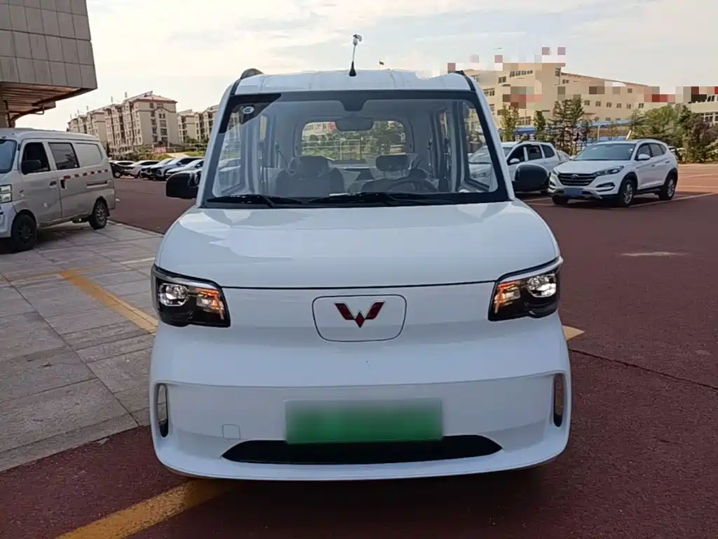 Фото 3 - Wuling Motors Wuling Zhiguang NEV