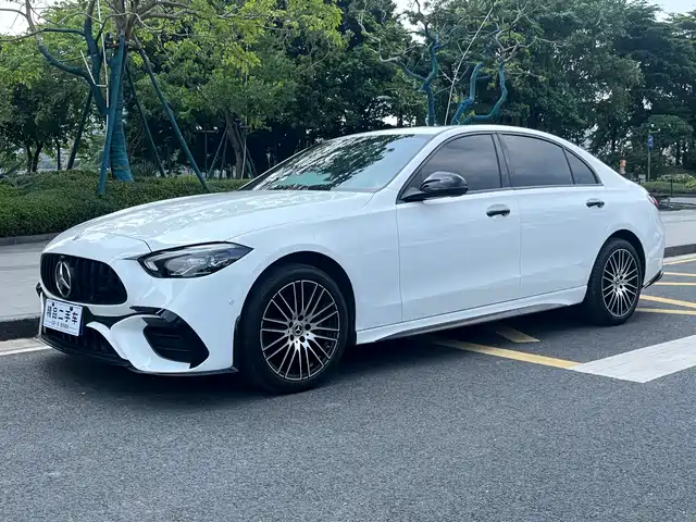 Mercedes-Benz C-Class 2023