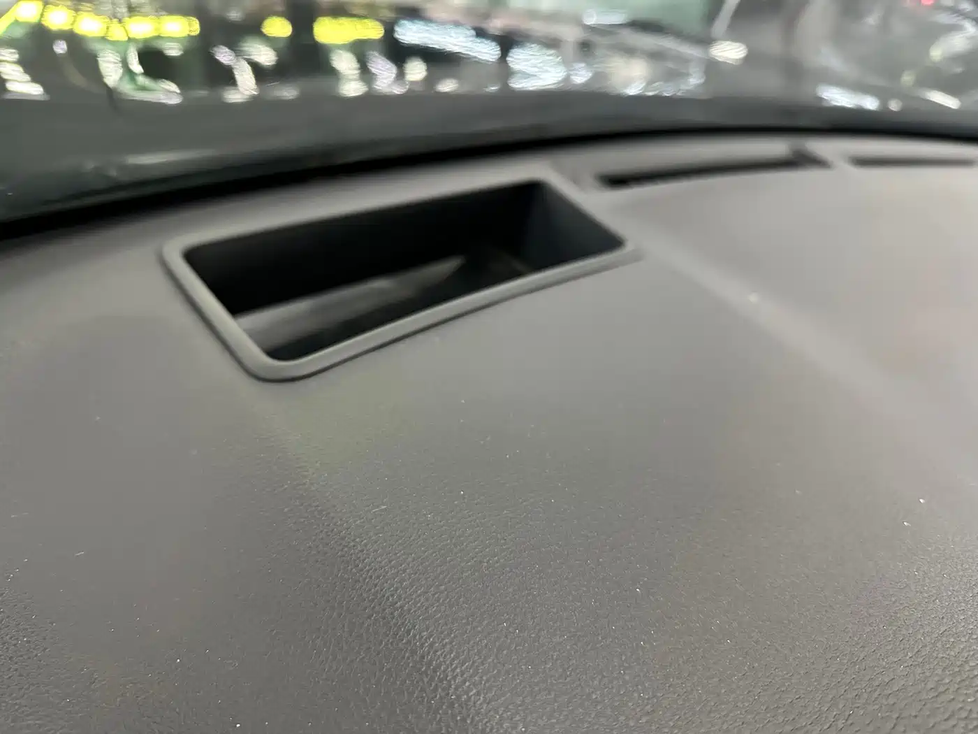 Toyota Wildlander 2020 Hybrid 2.5L E-CVT FWD Tech Edition фото 15